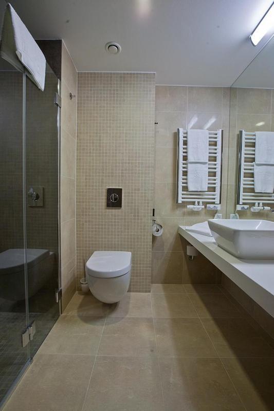 Hotel Bukovina บุโควินา ทัตซานสกา ภายนอก รูปภาพ
